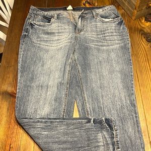 Venus size 12 denim jeans with distressed marks